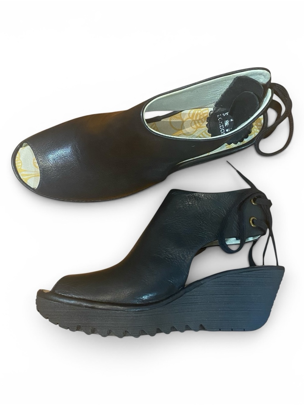 Fly London YUZU Black Leather Peep-Toe Wedge Sandals with Back Tie, EU 37. - Picture 2 of 11